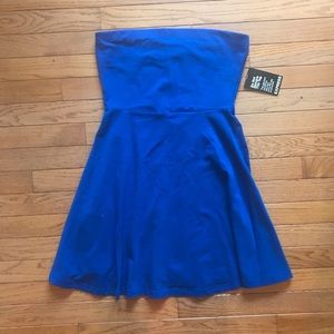 Strapless Blue Express Dress. M